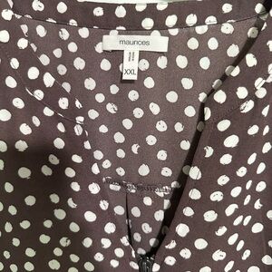 Women’s dressy top